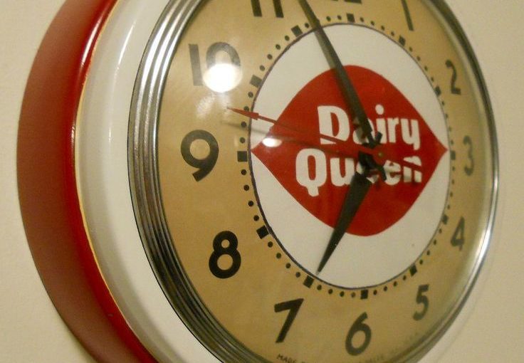 นาฬิกาโบราณของ Dairy Queen (นาฬิกาโฆษณา Vintage Diner, ห้องไอศกรีม, …